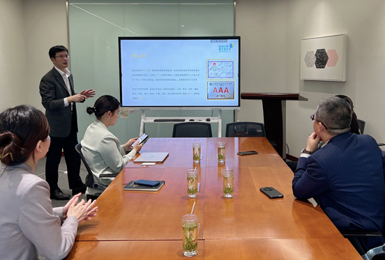 观韬动态 | 杭州律协秘书长沈海鸥一行莅临观韬中茂杭州办公室走访调研